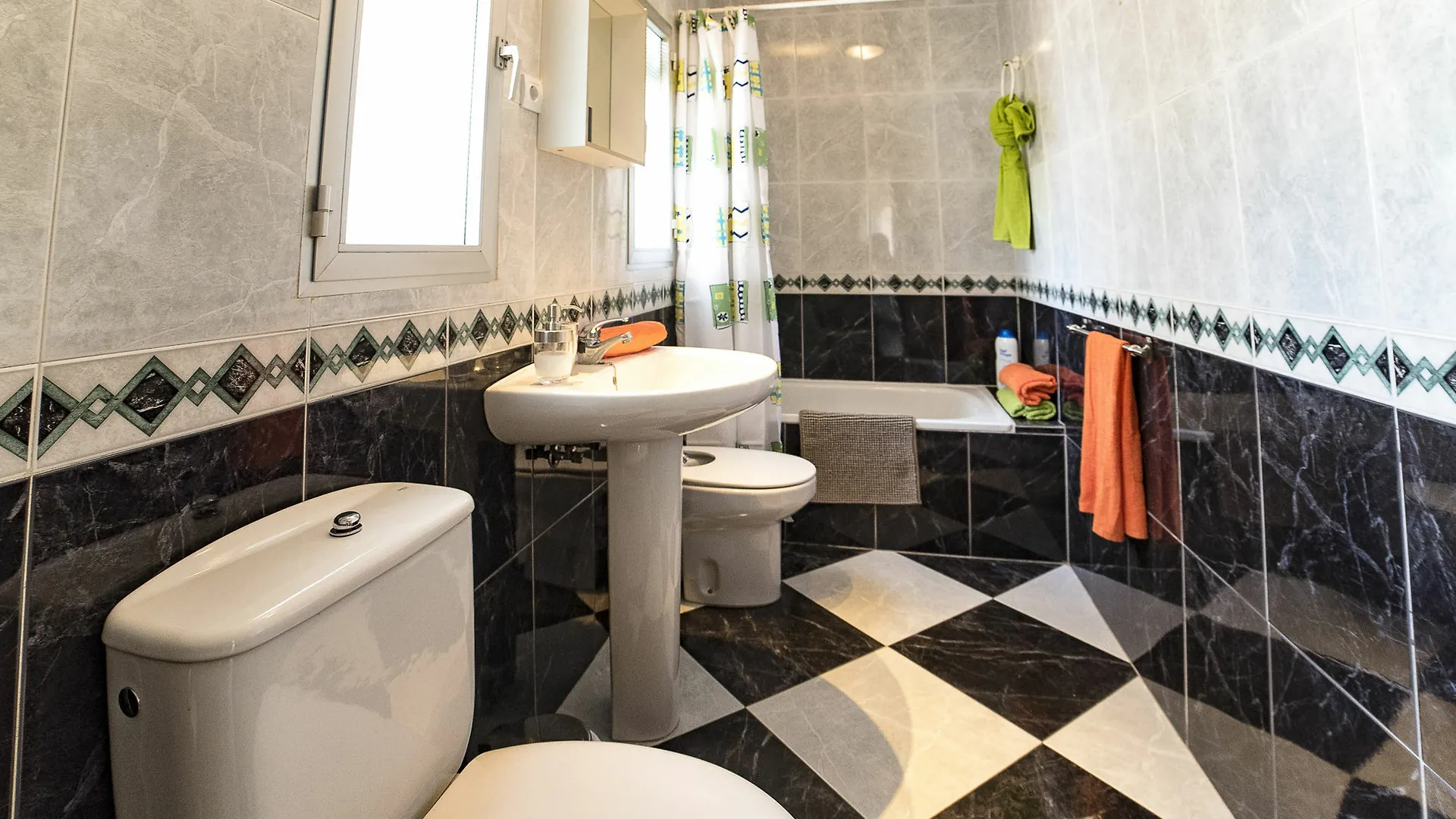 Sea & Wave Sevilla Málaga Apartamento